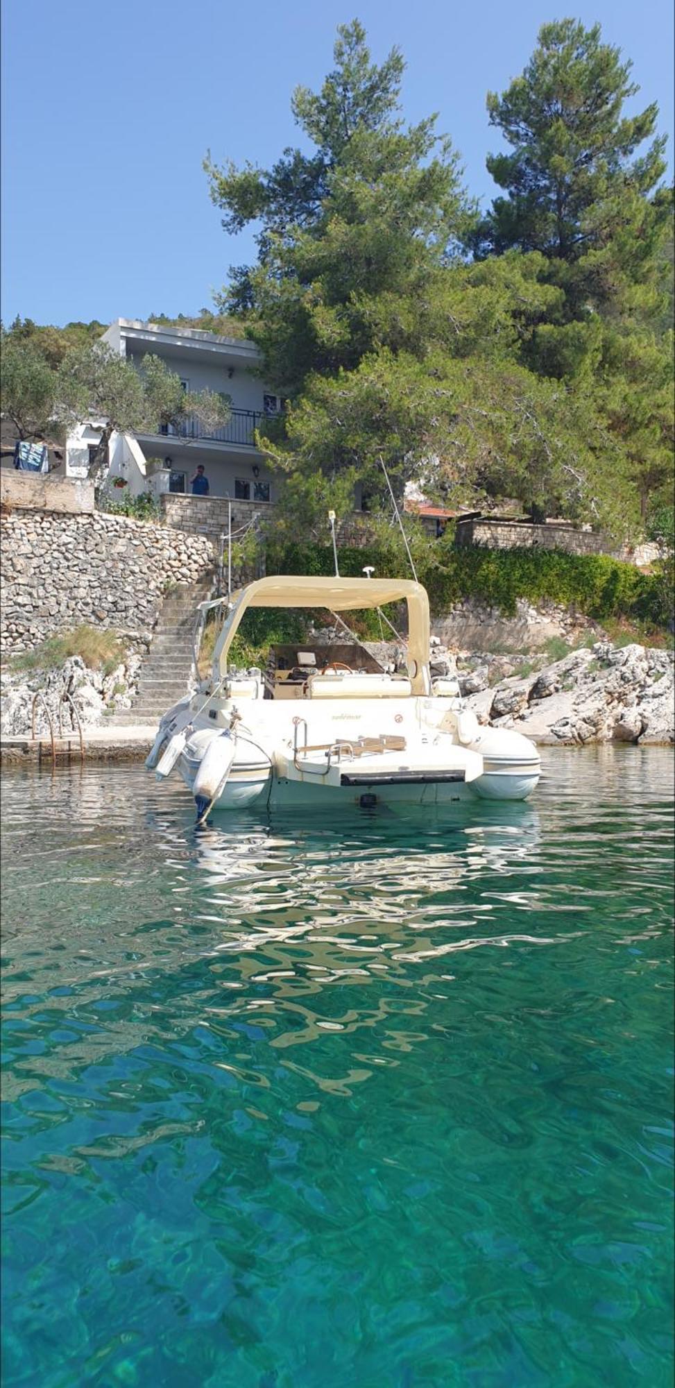 Adriatic Queen Gdinj Bagian luar foto