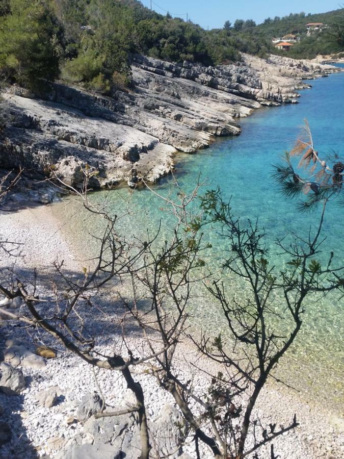 Adriatic Queen Gdinj Bagian luar foto